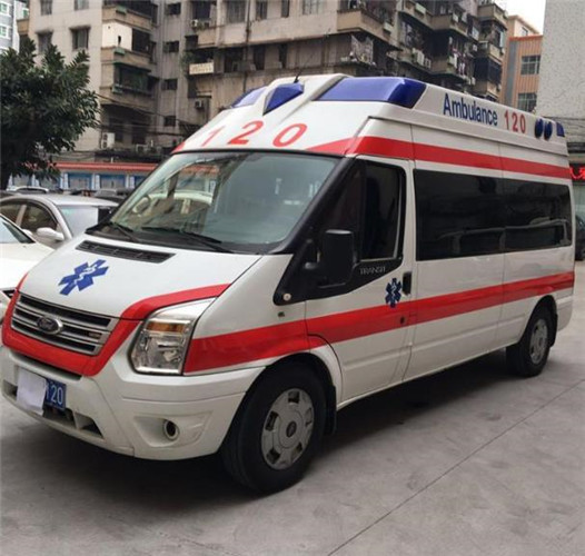 名山专业救护车出租，您身边的生命守护者