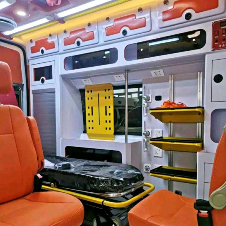 名山长途救护车护送病人租赁价格