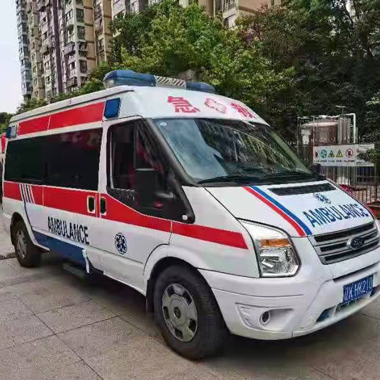 名山长途救护车护送病人返乡